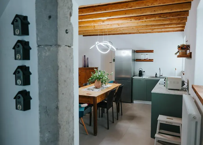 홈스테이 La Casa Di Betti 치손디발마리노