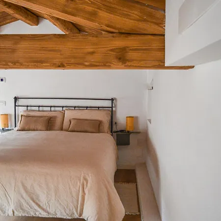 La Casa Di Betti Homestay *