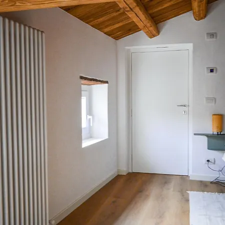 La Casa Di Betti Homestay